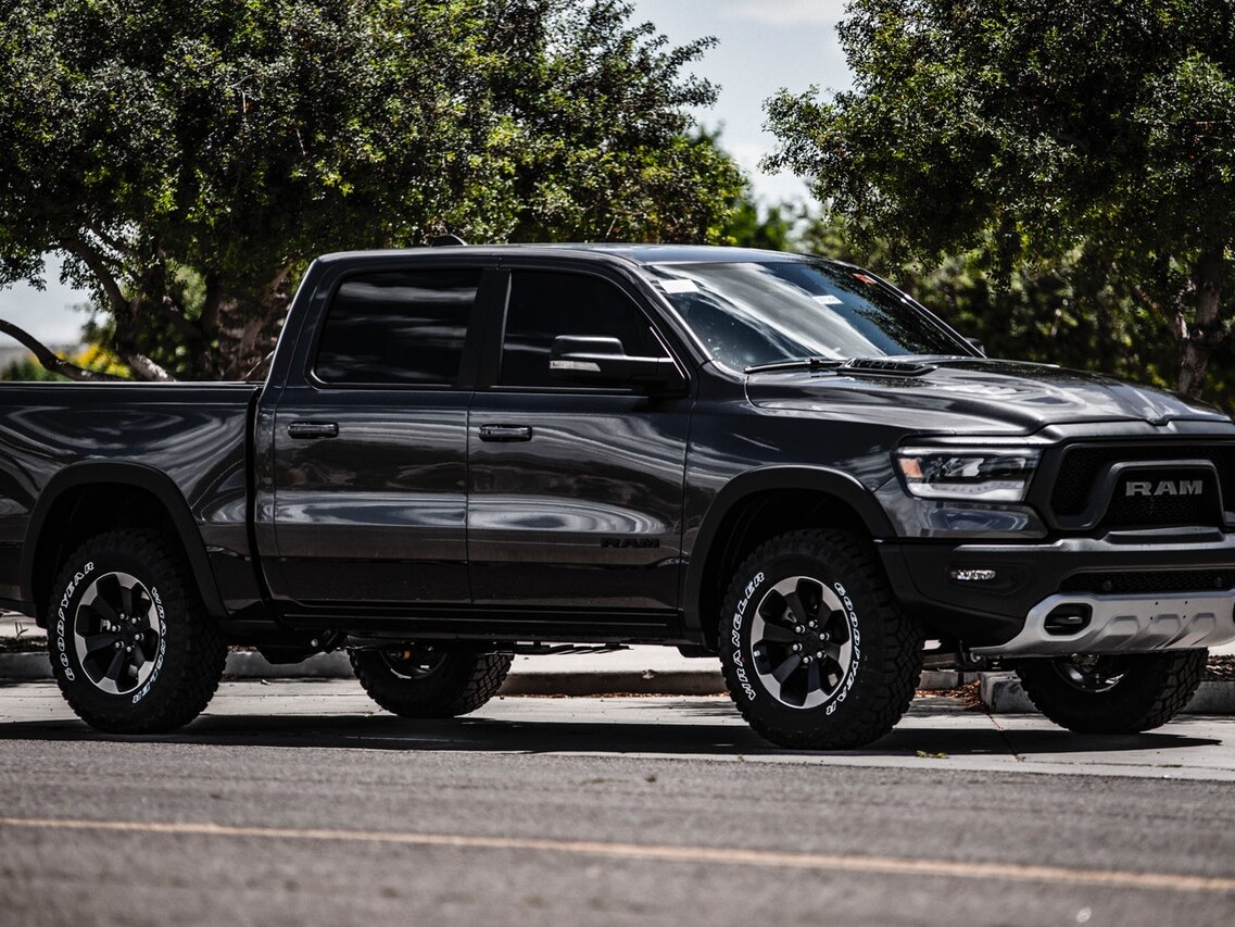Dude I Need A Truck