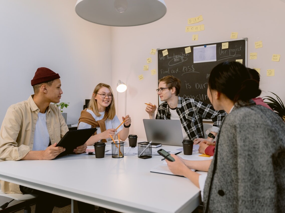 Side hustles for 20- and 30-year-olds