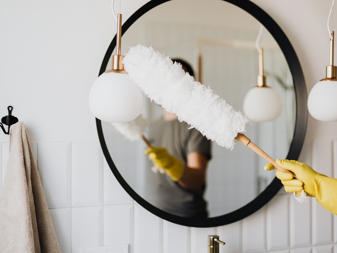 Deep cleaning jobs