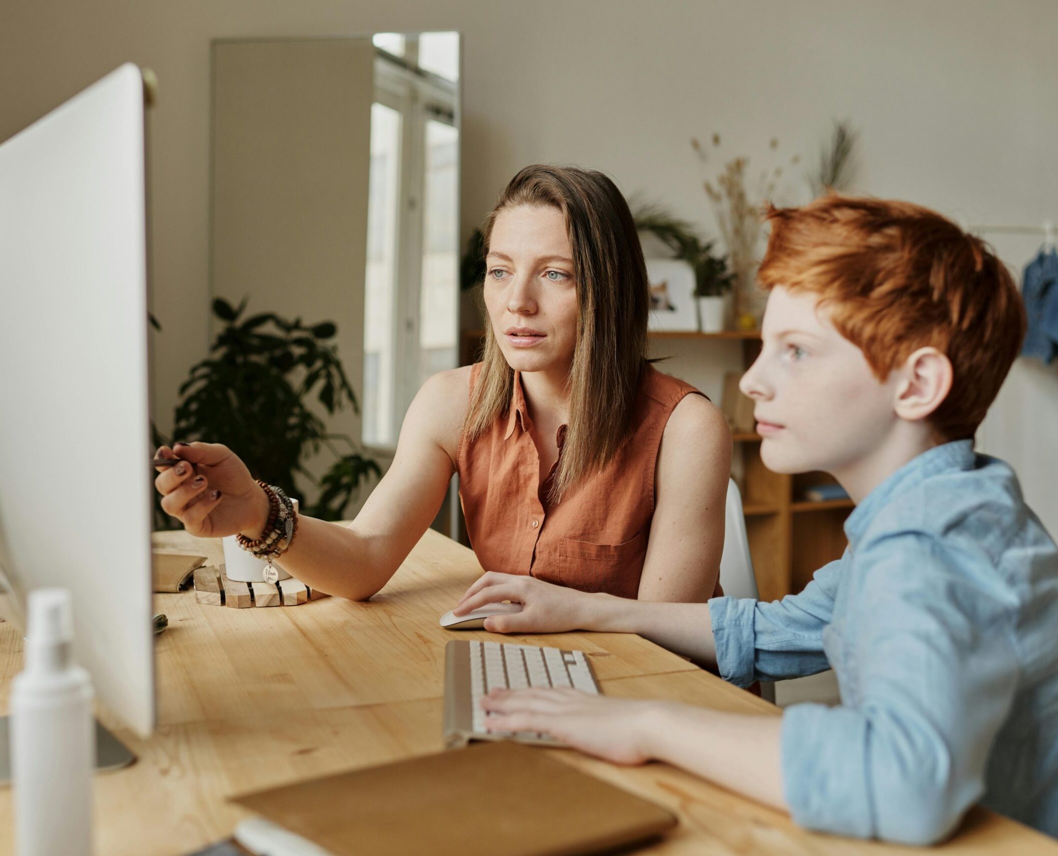 K12 Learning: Location-independent gig for teachers